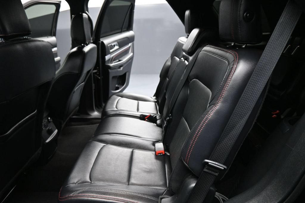 Used 2019 Ford Explorer Sport AWD/4WD image 19