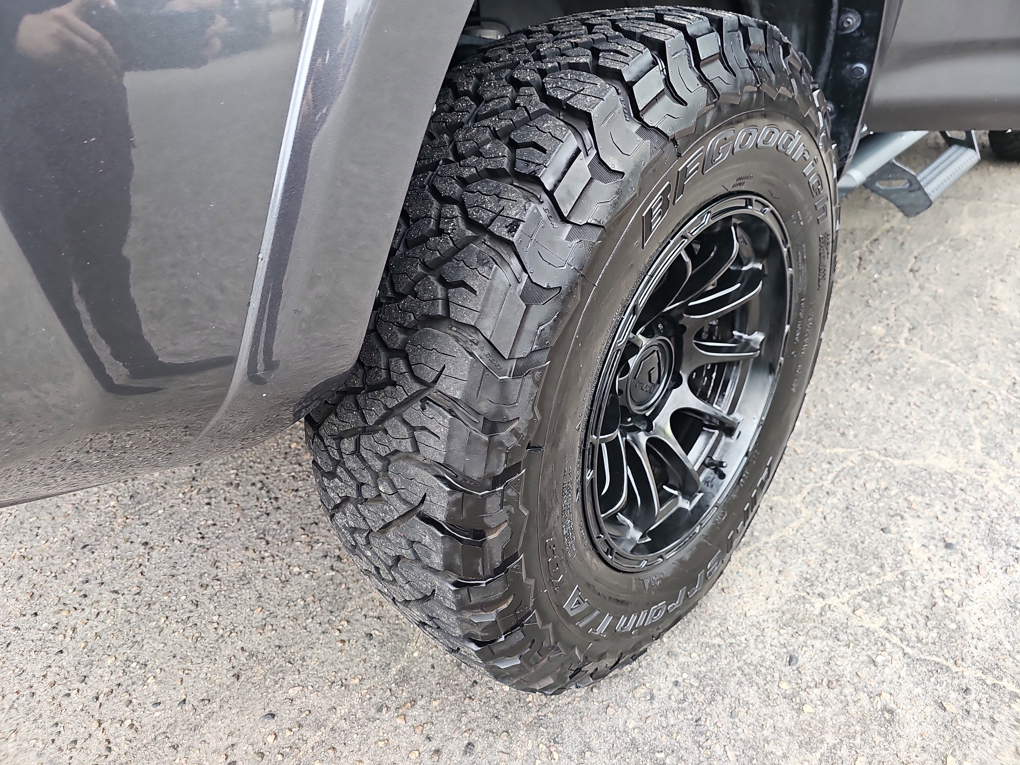 Used 2022 Toyota 4Runner SR5 Premium w/ Moonroof Package AWD/4WD image 33