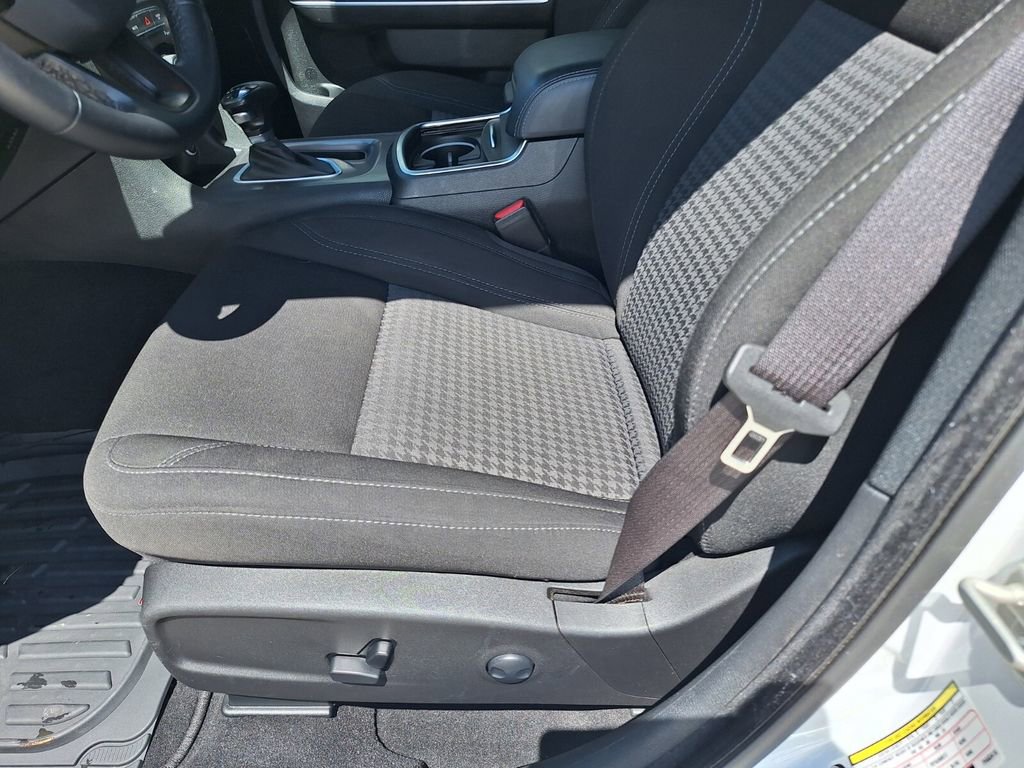 Used 2023 Dodge Charger SXT RWD image 29