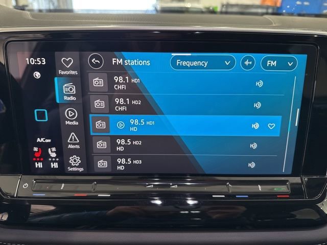 Used 2024 Volkswagen Atlas SE image 16