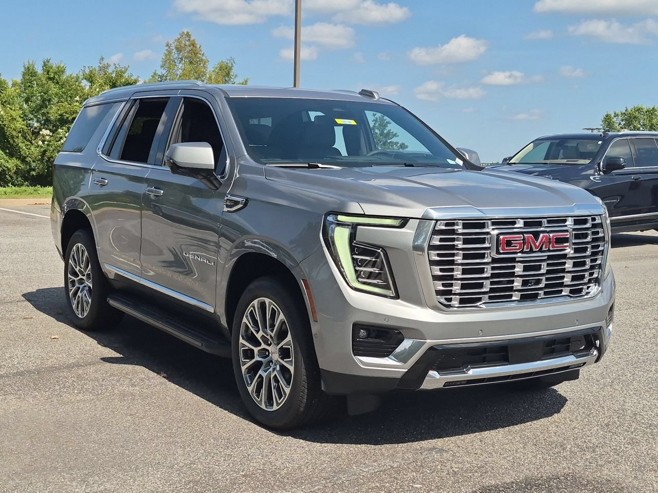 New 2026 GMC Yukon Denali AWD/4WD image 2