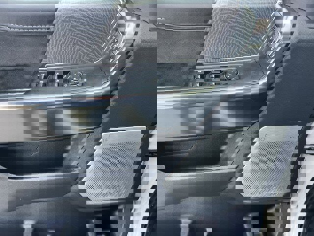 Certified 2023 Ford F150 Platinum w/ Equipment Group 701A High image 10