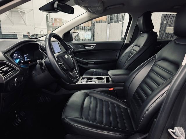 Used 2022 Ford Edge SEL w/ Convenience Package image 17
