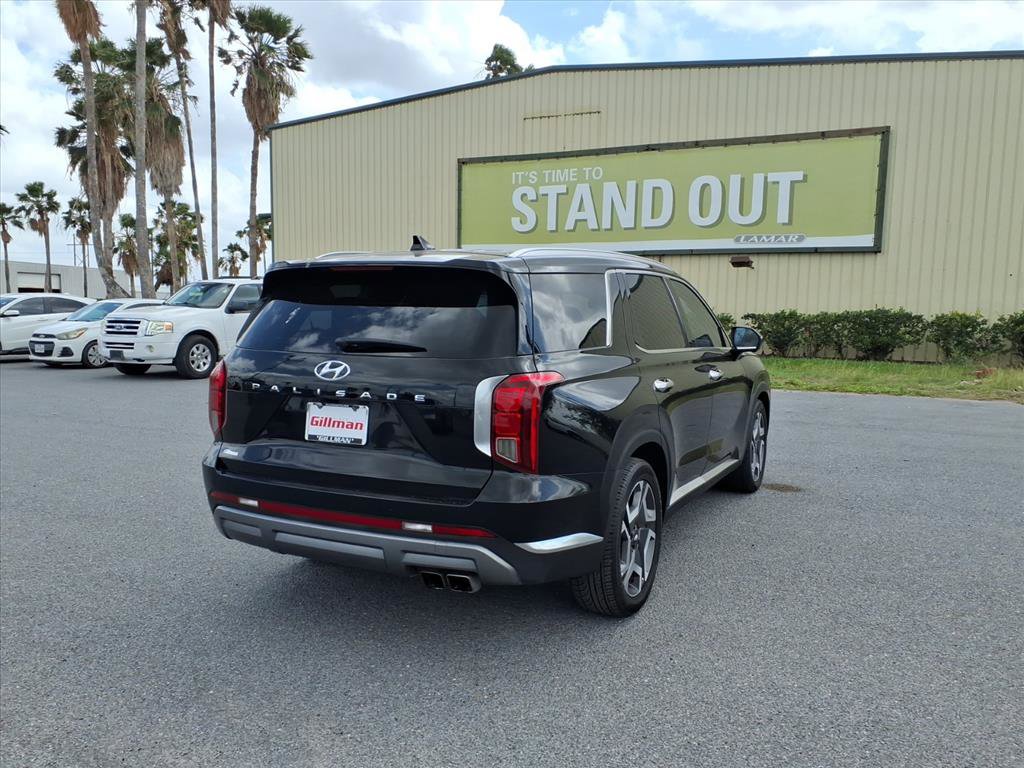 Used 2023 Hyundai Palisade Limited FWD image 8