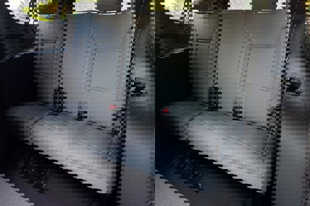 New 2026 Chevrolet Suburban LS image 15