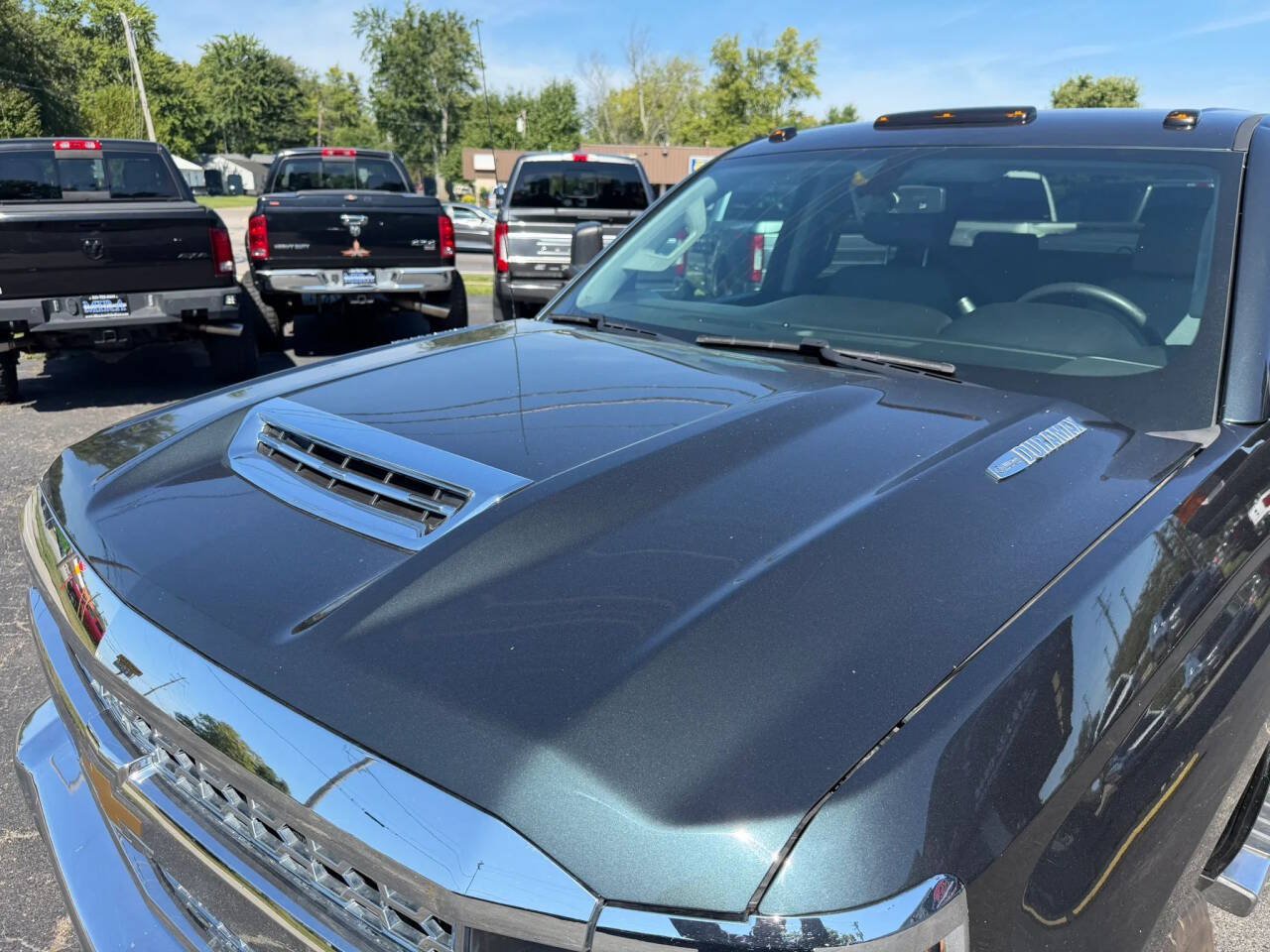 Used 2019 Chevrolet Silverado 2500 W/T AWD/4WD image 40