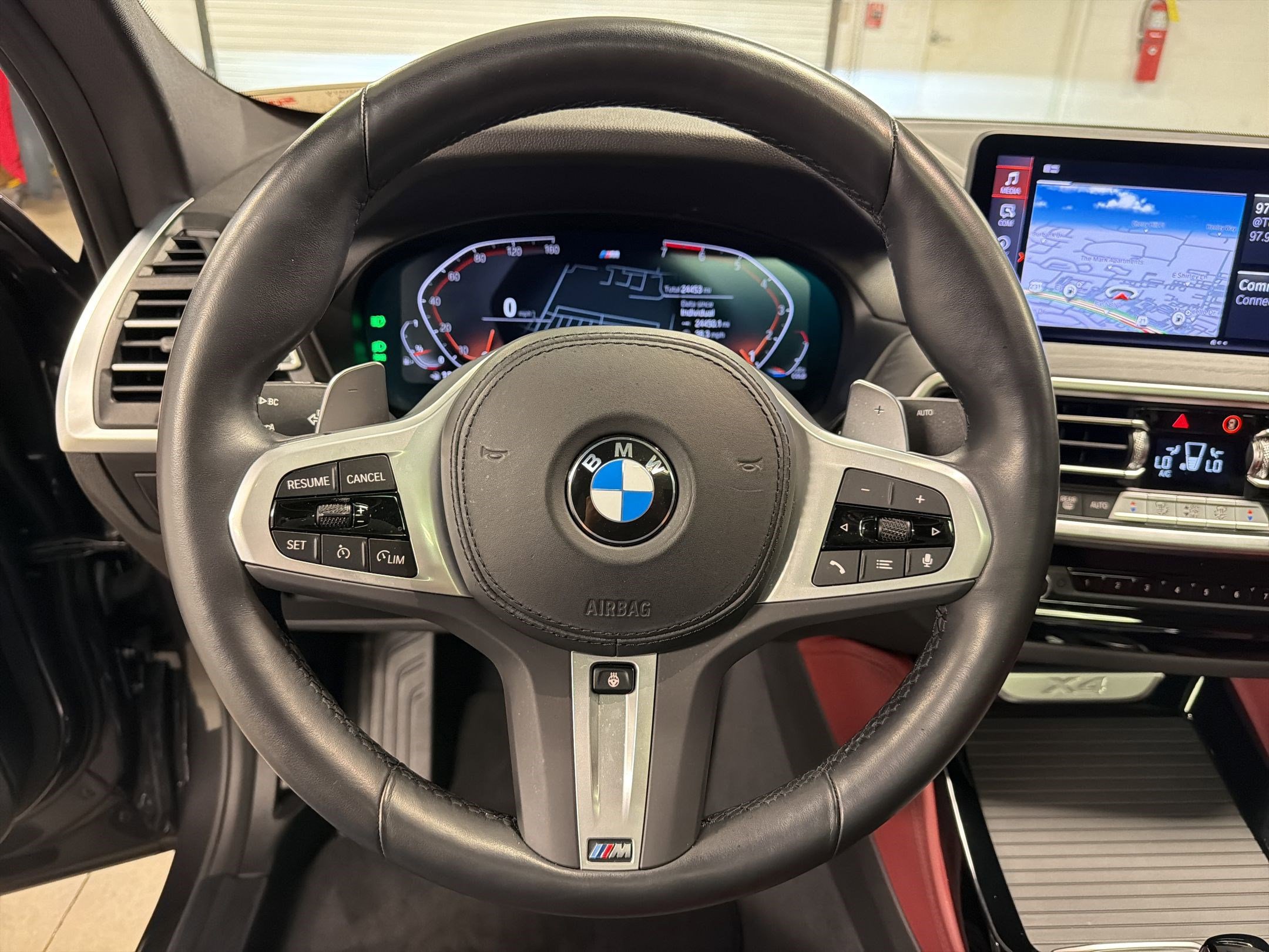 Certified 2024 BMW X4 xDrive30i w/ Premium Package image 16