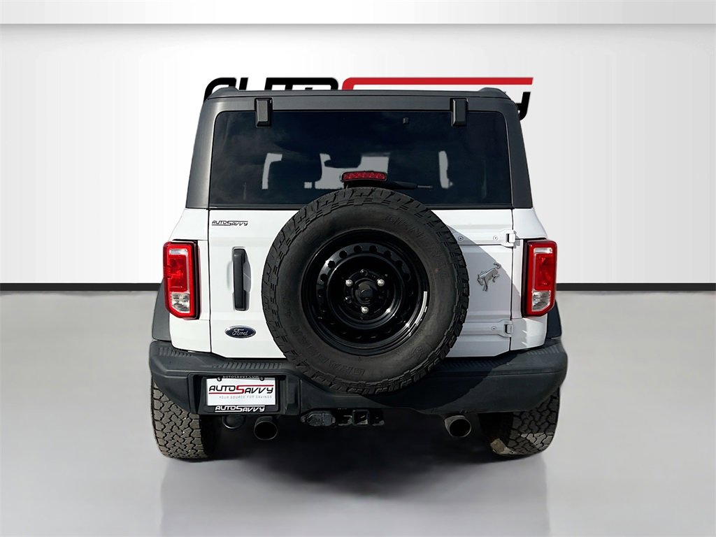 Used 2022 Ford Bronco Black Diamond image 6