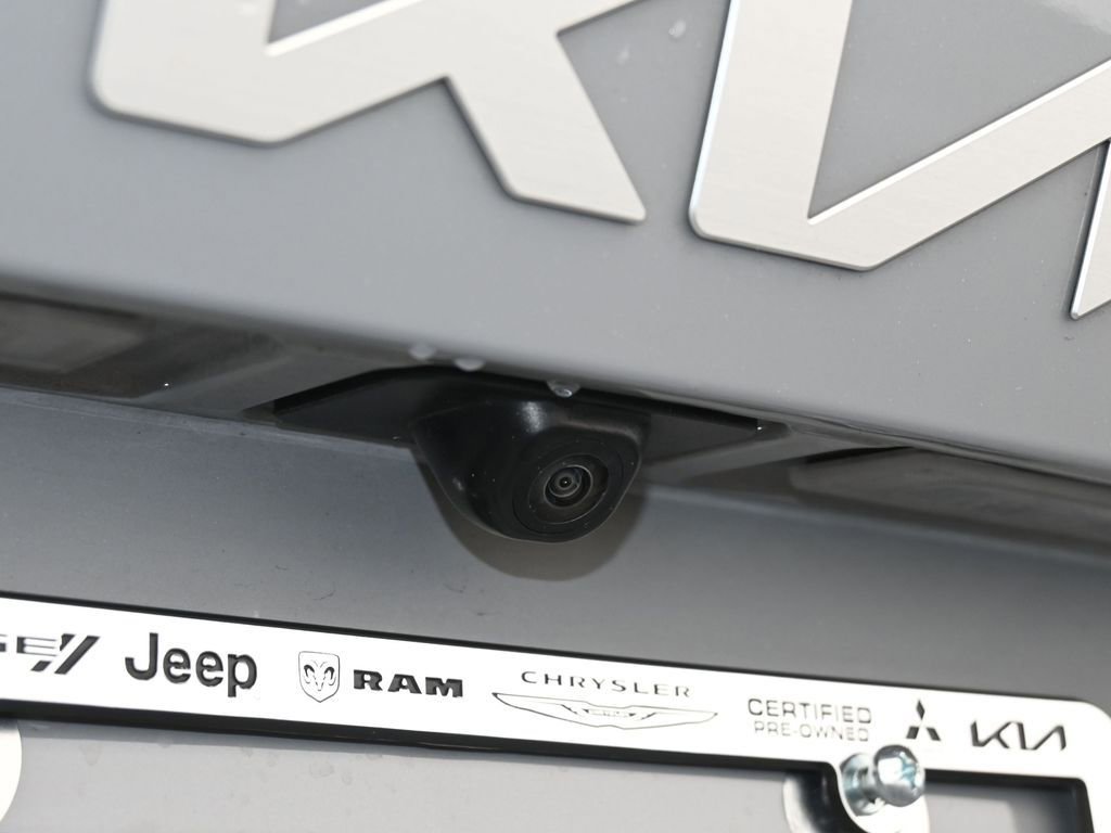 Used 2023 Kia Sorento X-Line EX image 40