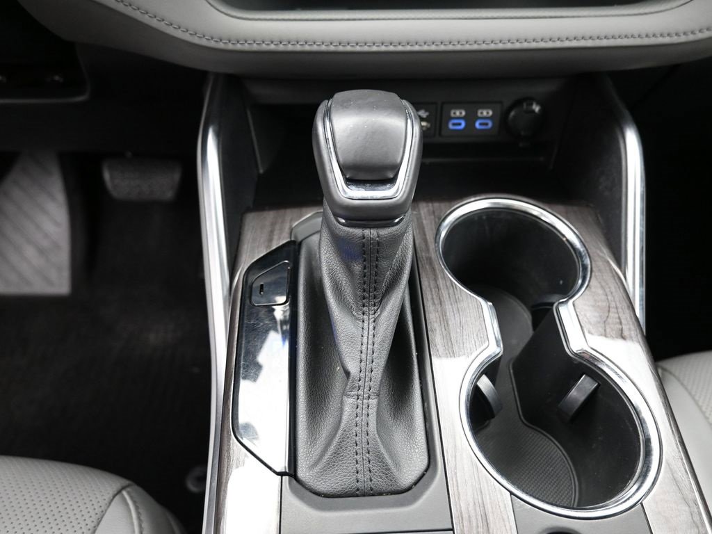 Used 2022 Toyota Highlander Limited image 26