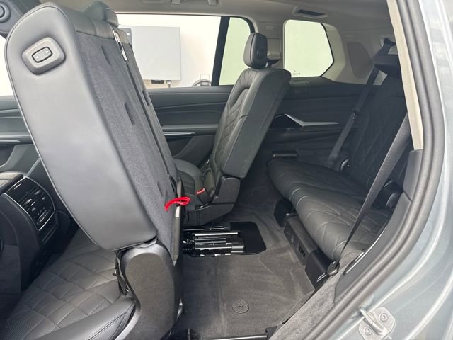 Certified 2025 BMW X7 xDrive40i image 29