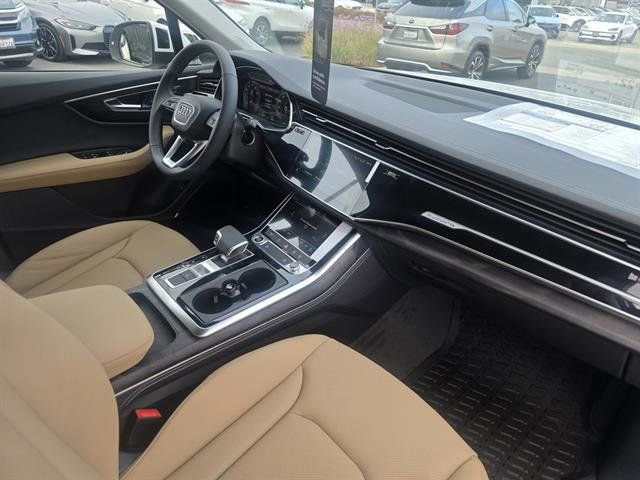 New 2025 Audi Q7 2.0T Premium Plus AWD/4WD image 19