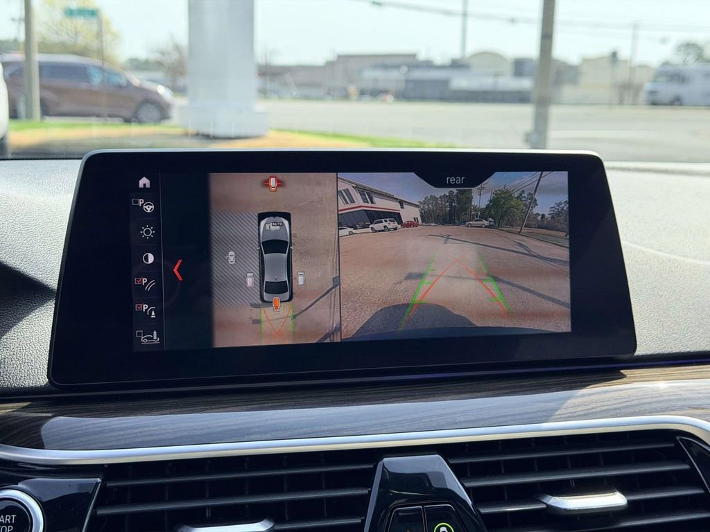 Used 2019 BMW 540i xDrive image 4