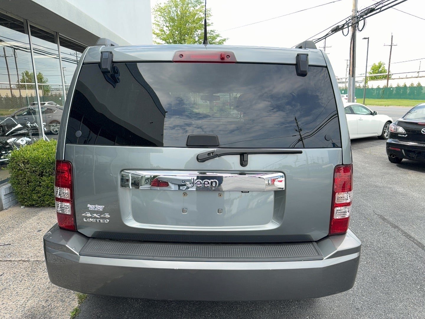 Used 2012 Jeep Liberty Limited Jet AWD/4WD image 25