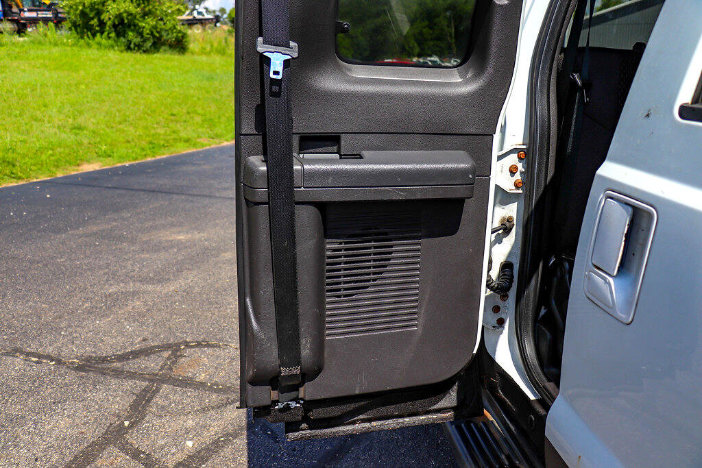 Used 2009 Ford F250 Lariat image 25