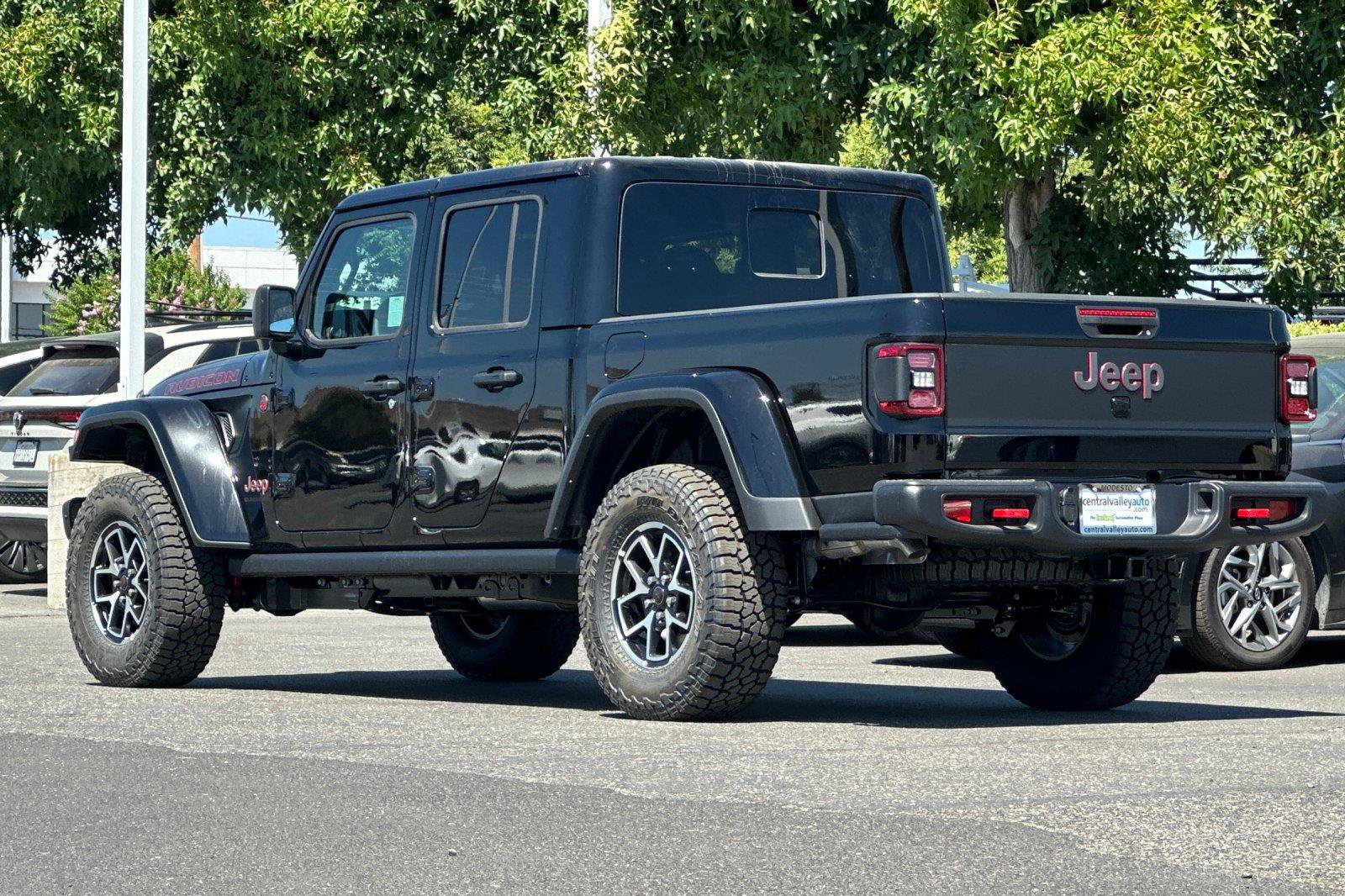 New 2026 Jeep Gladiator Rubicon AWD/4WD image 5
