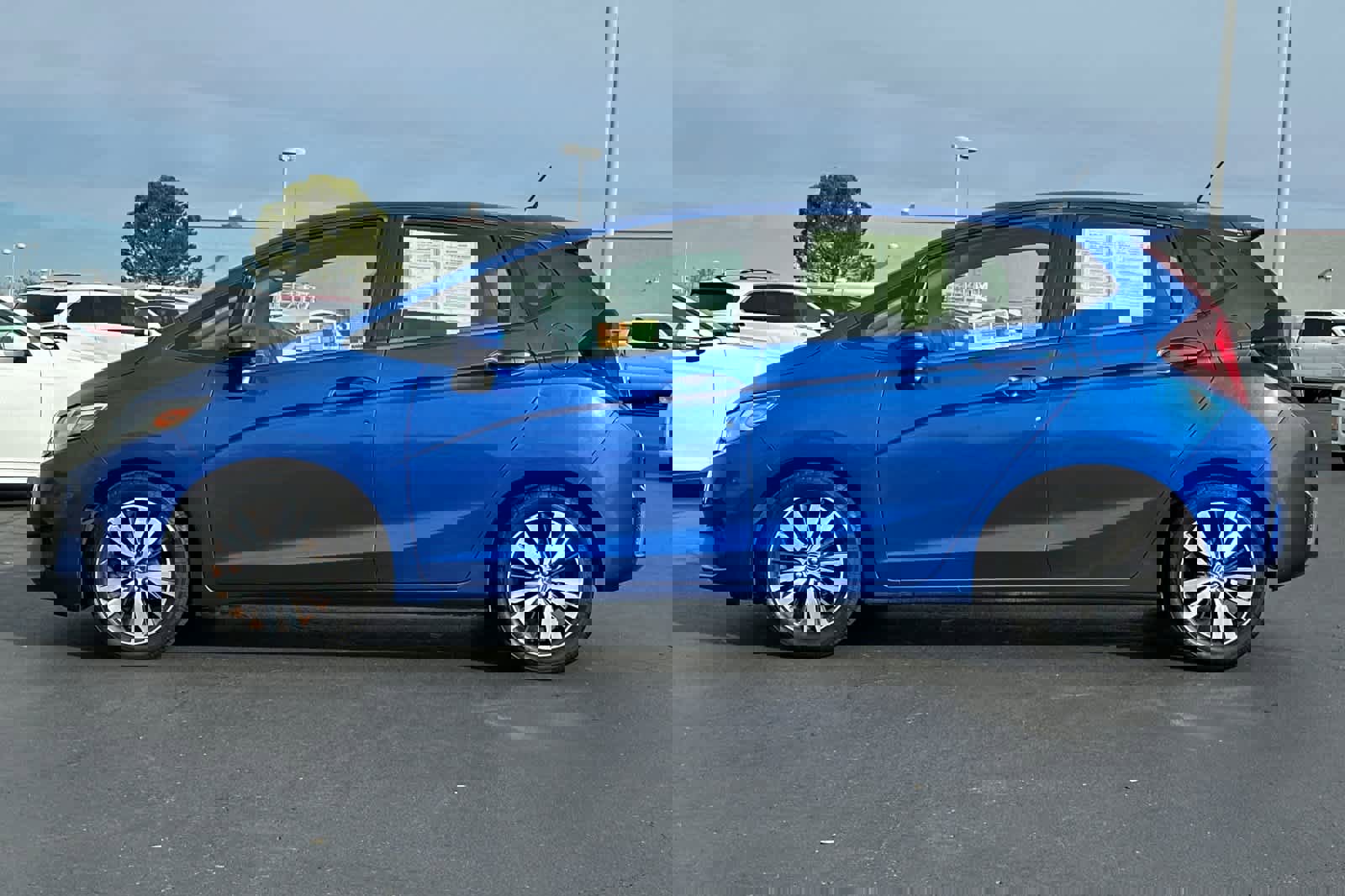 Used 2016 Honda Fit EX image 9