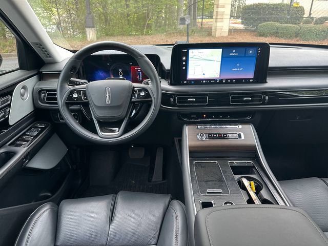 Used 2025 Lincoln Aviator Reserve w/ Equipment Group 201A image 27