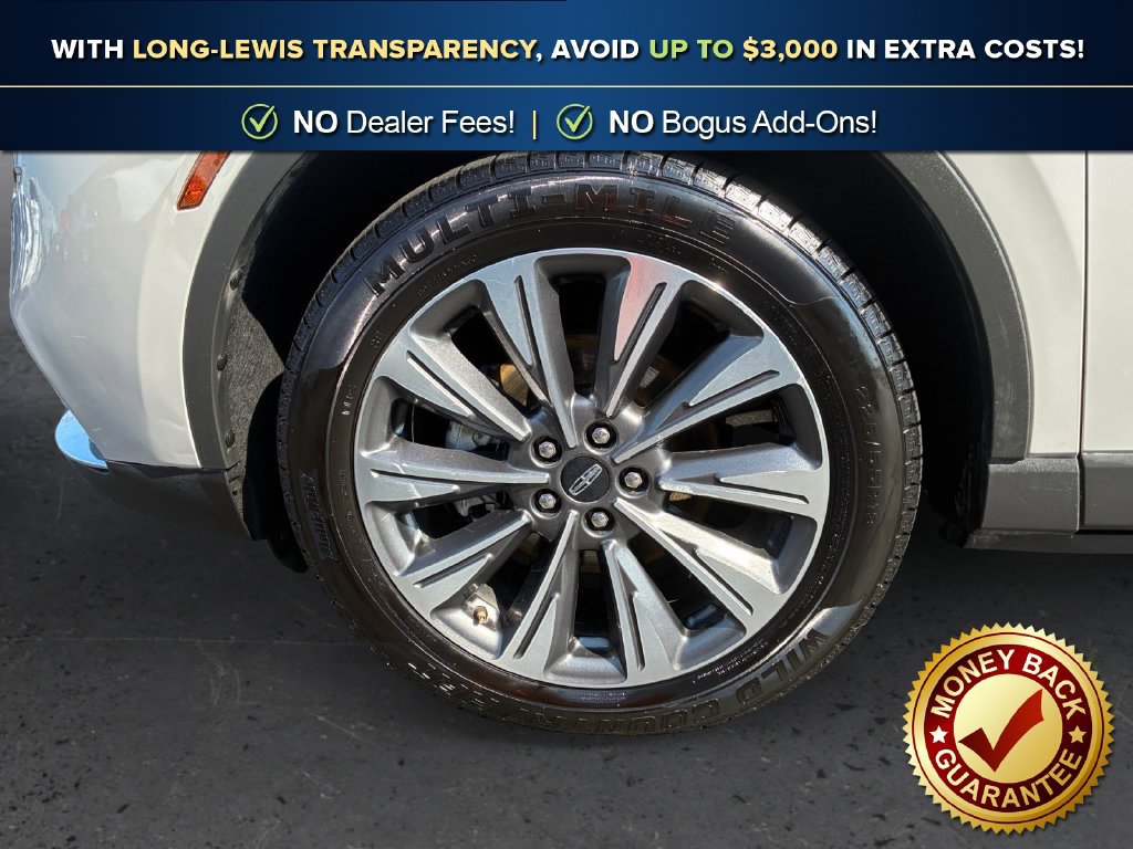 Used 2022 Lincoln Corsair Reserve w/ Elements Package FWD image 13