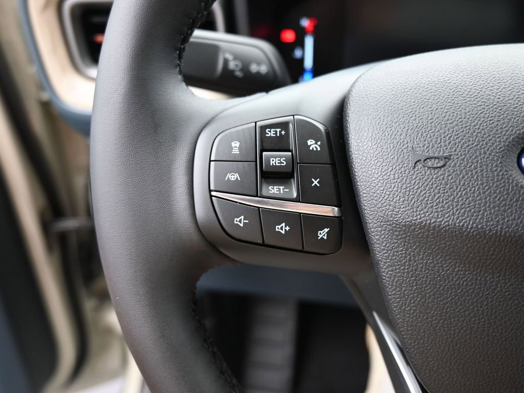 New 2025 Ford Maverick Lariat w/ 4K Tow Package image 24