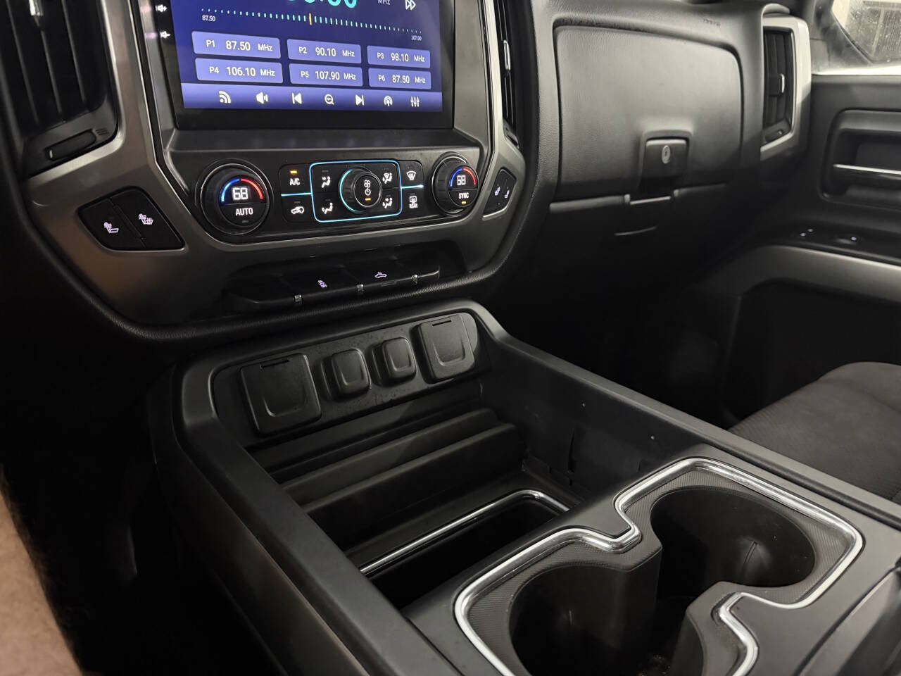 Used 2015 Chevrolet Silverado 1500 LT w/ Rally 2 Edition AWD/4WD image 25