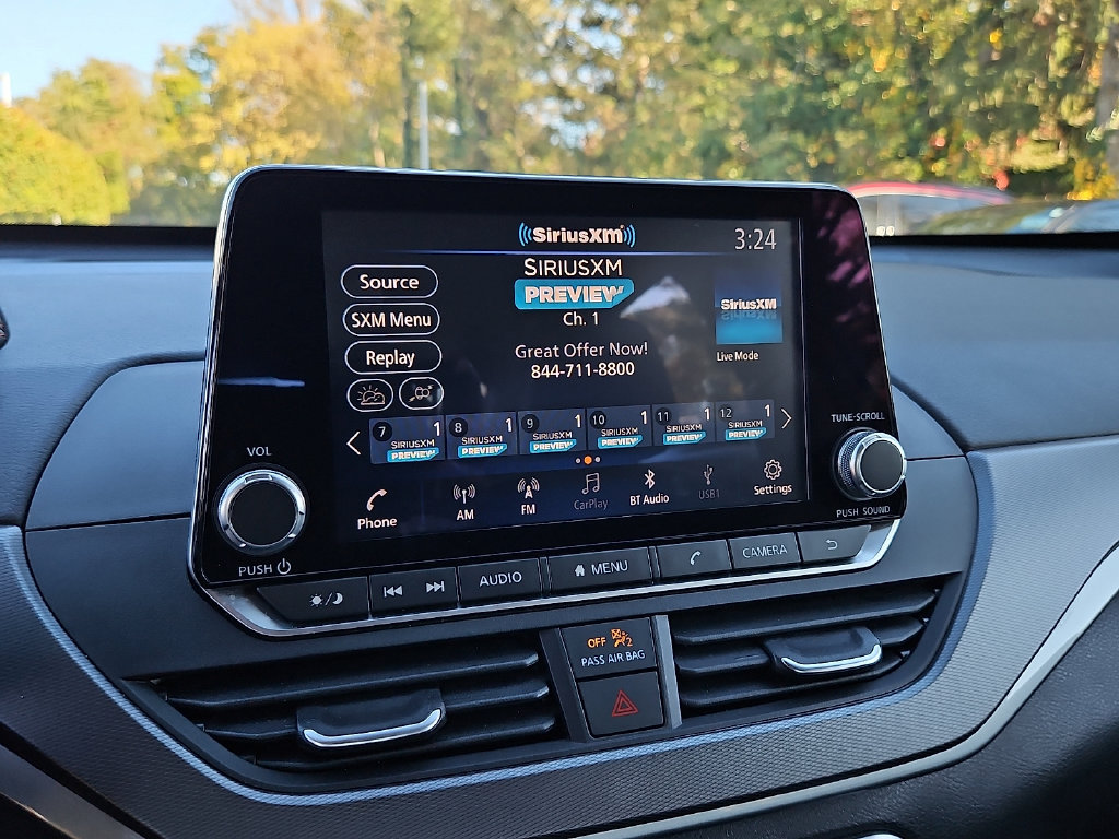 Certified 2024 Nissan Altima 2.5 SR FWD image 17