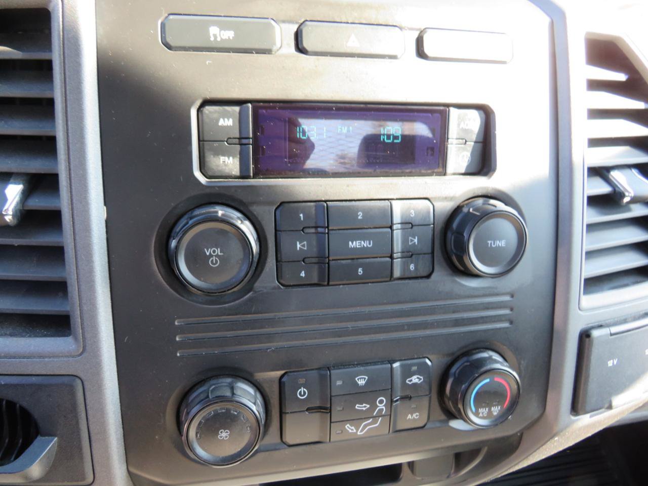 Used 2017 Ford F250 XL RWD image 14