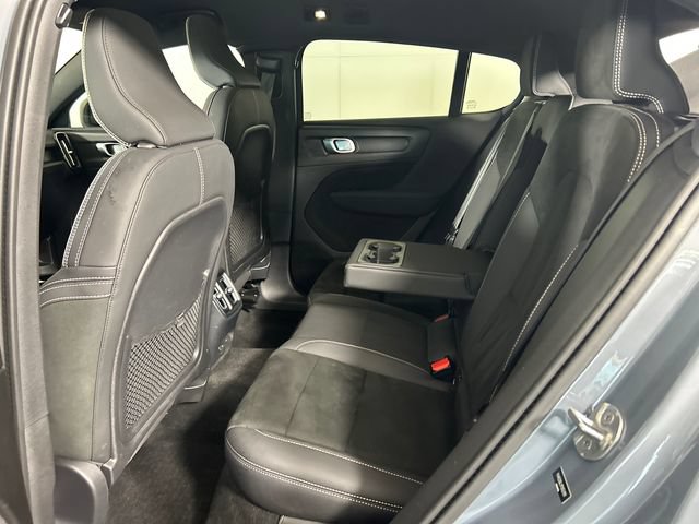 Used 2023 Volvo C40 P8 Recharge Plus AWD/4WD image 24