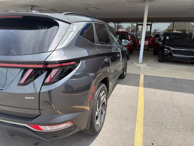 Used 2023 Hyundai Tucson SEL w/ Convenience Package AWD/4WD image 4