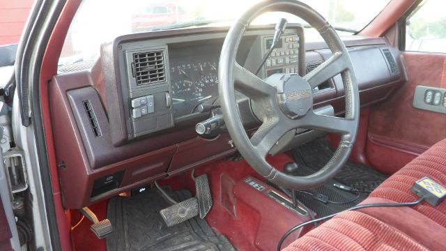Used 1992 Chevrolet Silverado 2500 4x4 Regular Cab image 21