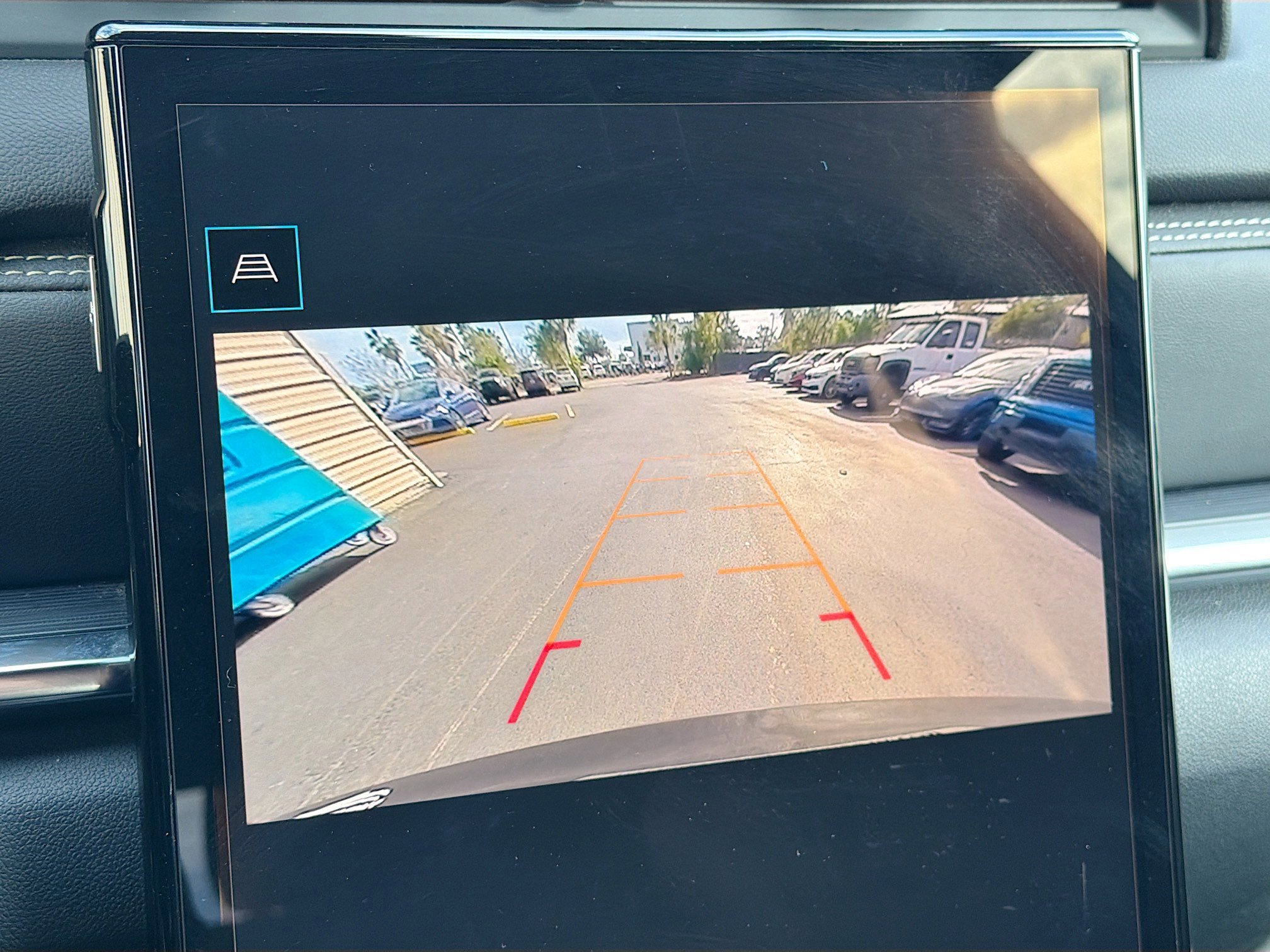 Used 2025 GMC Terrain Elevation image 30