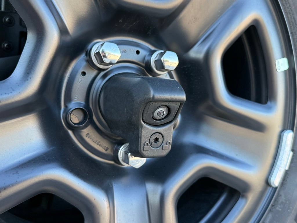 Used 2026 Jeep Wrangler Unlimited Sport AWD/4WD image 36