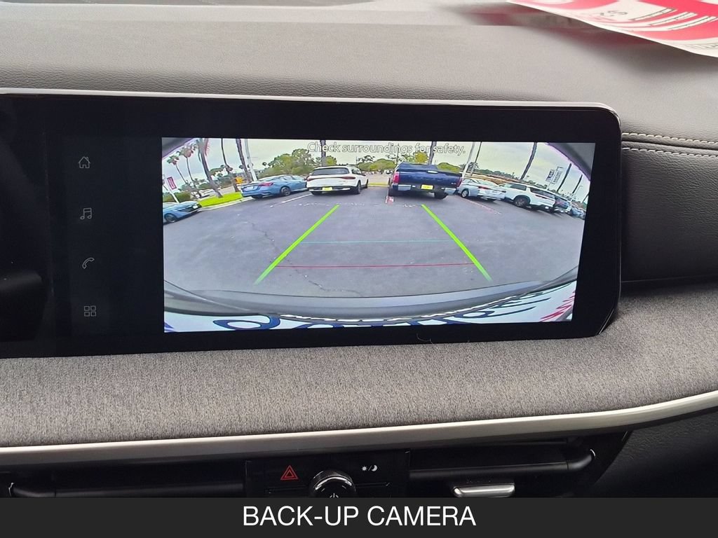 Used 2026 Nissan Kicks SV FWD image 22