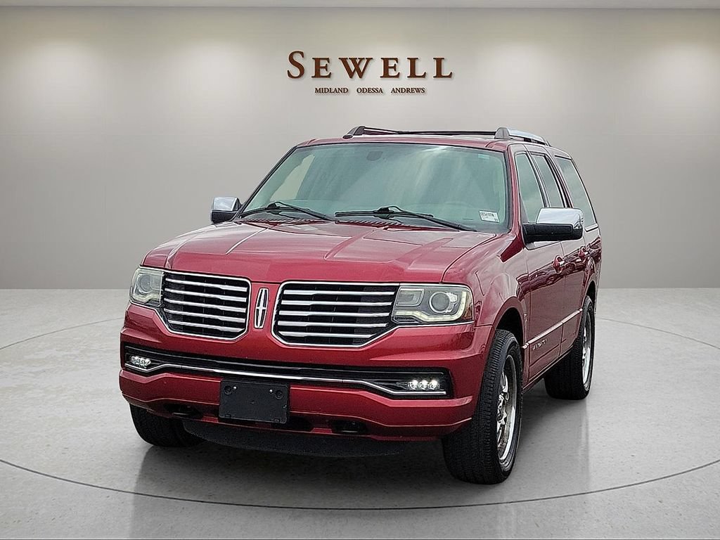 Used 2015 Lincoln Navigator 4WD image 1