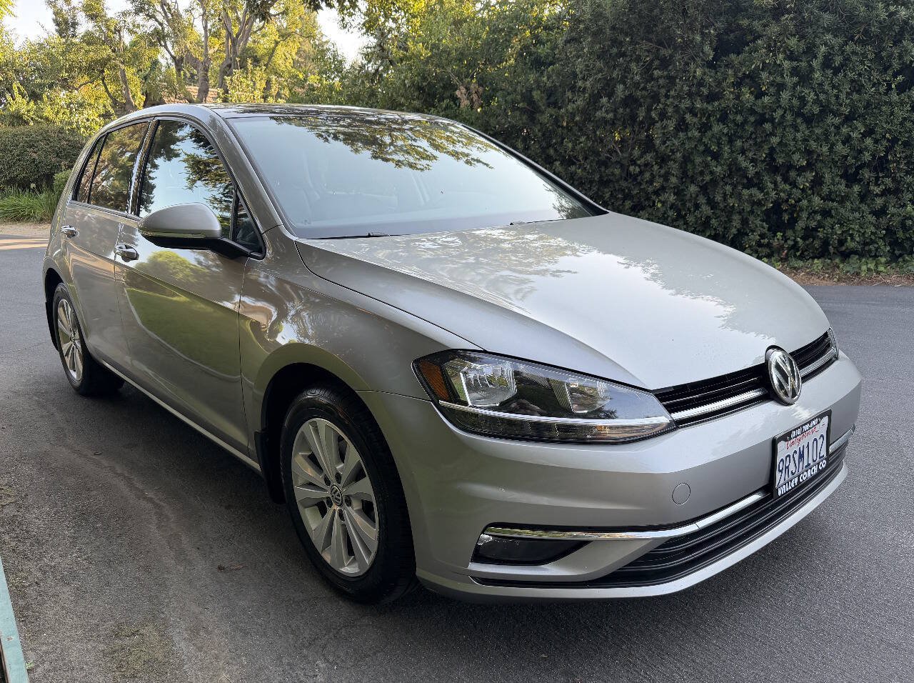 Used 2018 Volkswagen Golf SE FWD image 9