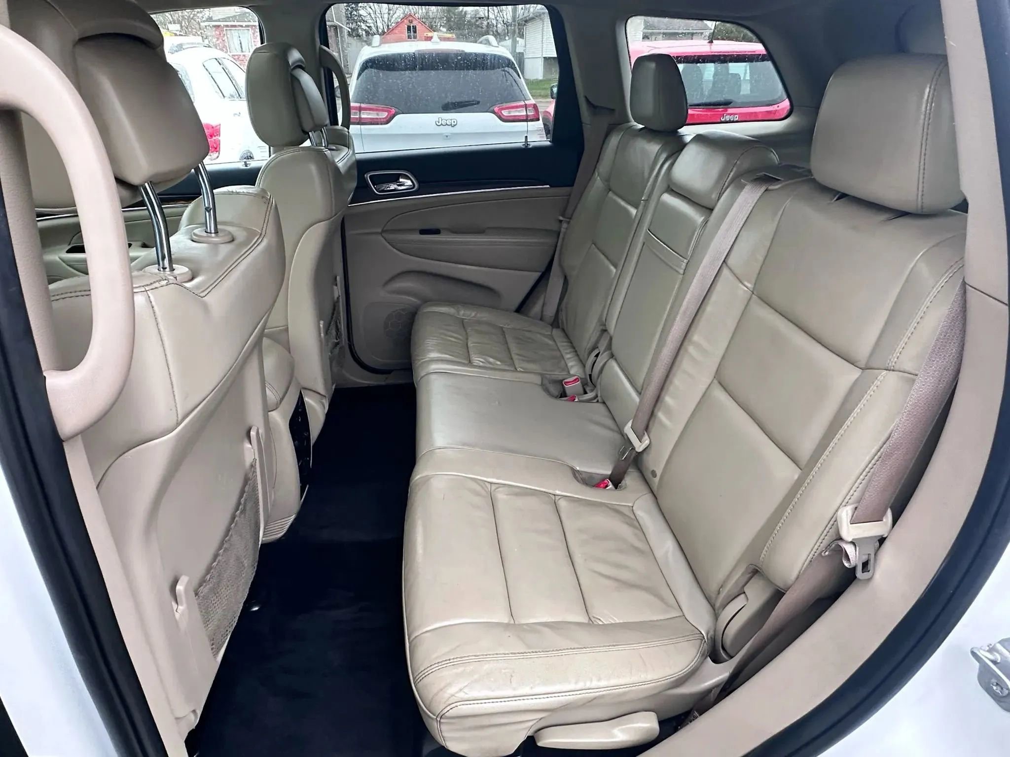 Used 2018 Jeep Grand Cherokee Limited image 18