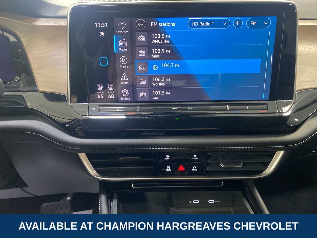 Used 2024 Volkswagen Atlas SE AWD/4WD image 17