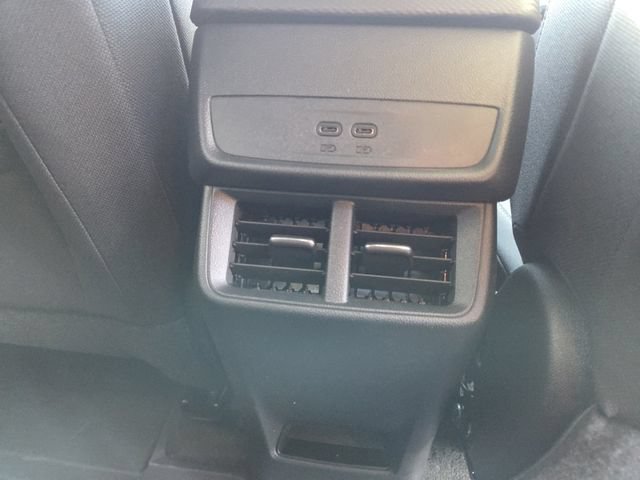 New 2026 Chevrolet Equinox LT w/ Safety and Technology Package FWD image 15