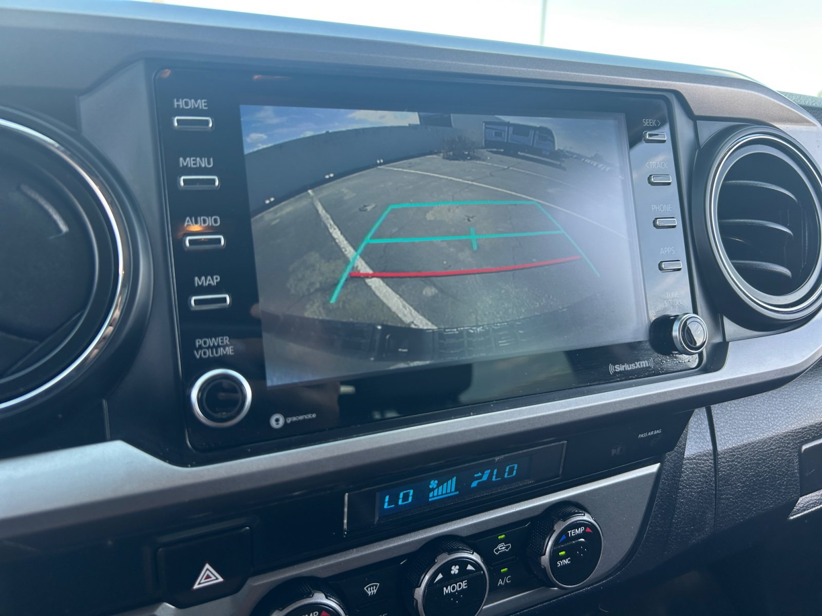 Used 2022 Toyota Tacoma SR5 RWD image 27