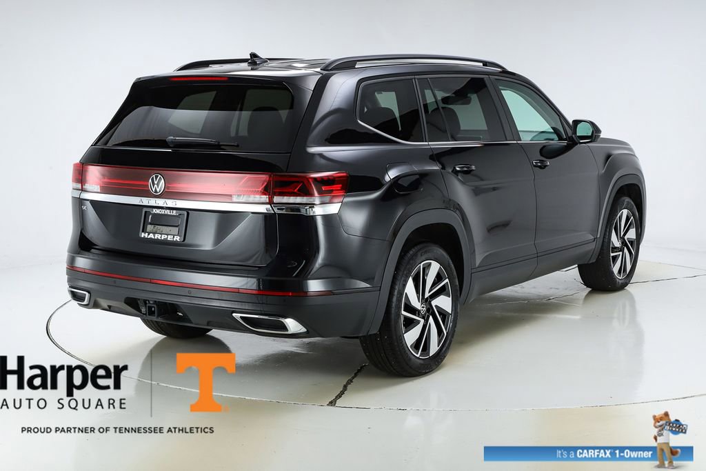 Used 2024 Volkswagen Atlas SE w/ Panoramic Sunroof Package FWD image 49