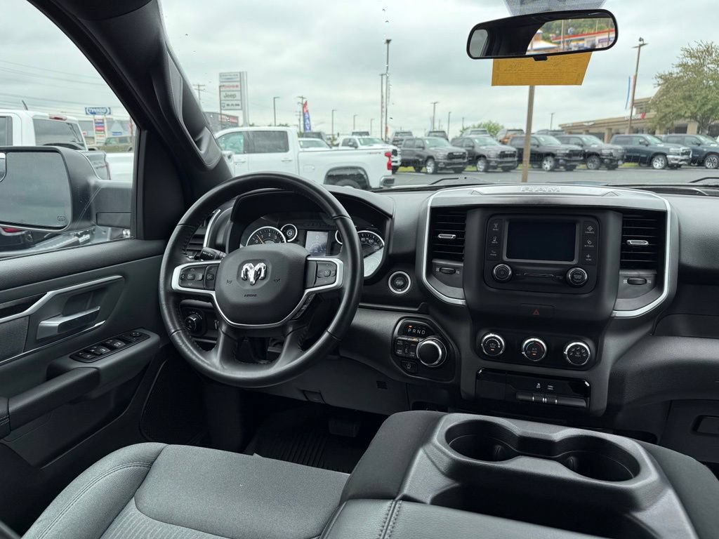 Used 2022 RAM 1500 Big Horn AWD/4WD image 12