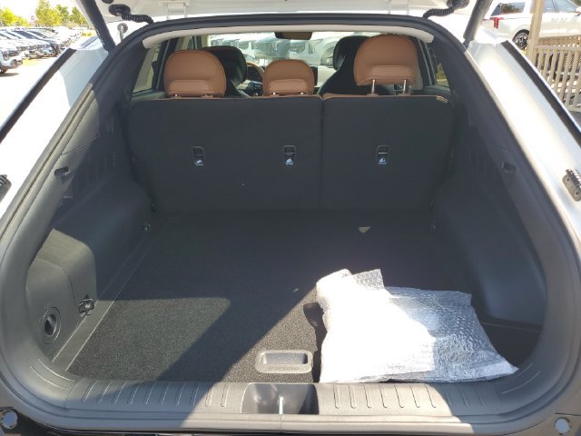 New 2026 Kia EV6 Wind RWD image 14