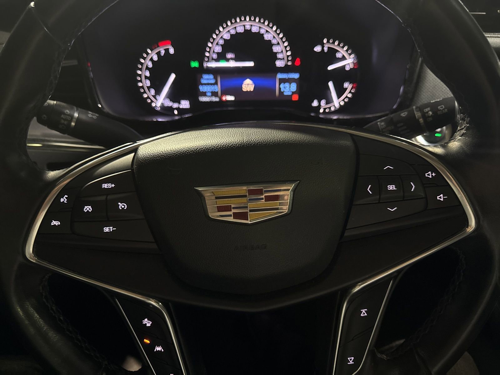 Used 2019 Cadillac XT5 Luxury image 16