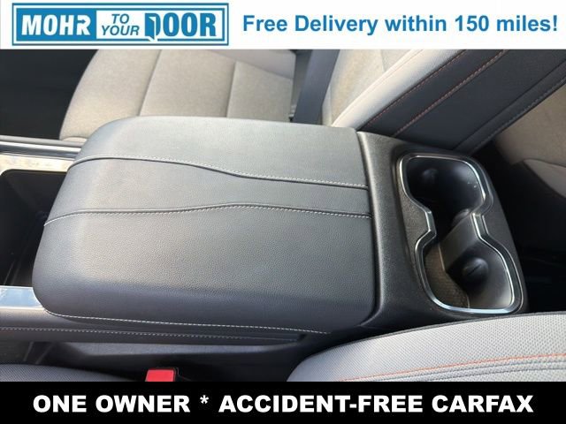 Used 2025 Chevrolet Traverse LT image 25