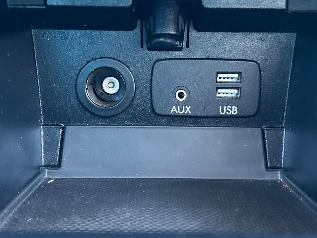 Used 2017 Subaru Outback 2.5i Limited image 15