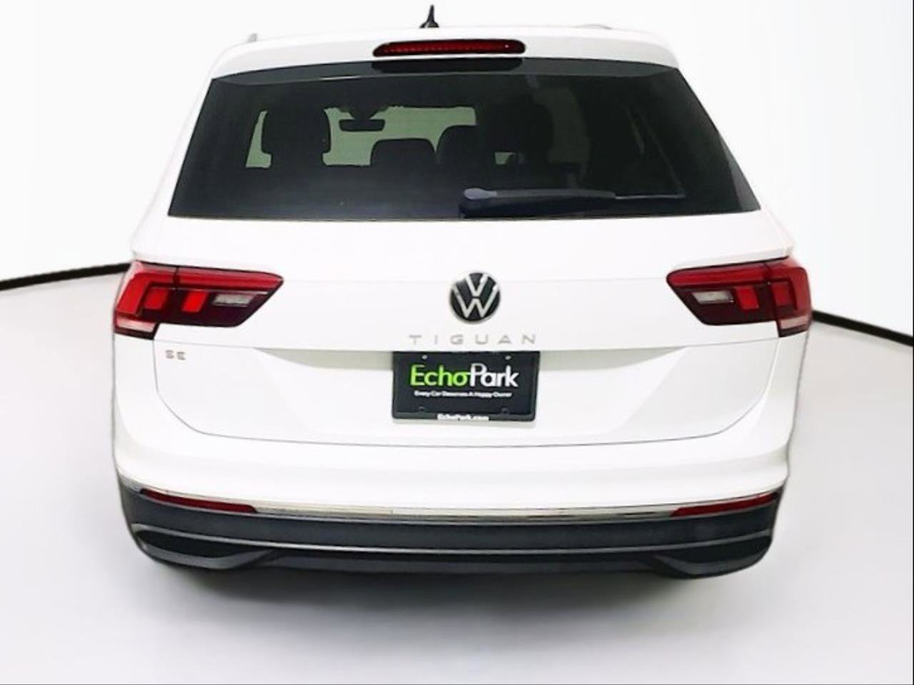 Used 2022 Volkswagen Tiguan SE image 7