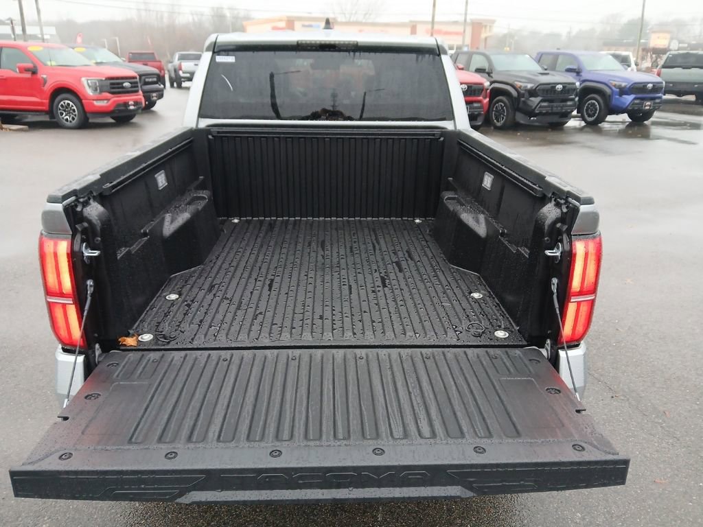 New 2025 Toyota Tacoma TRD Off-Road image 9