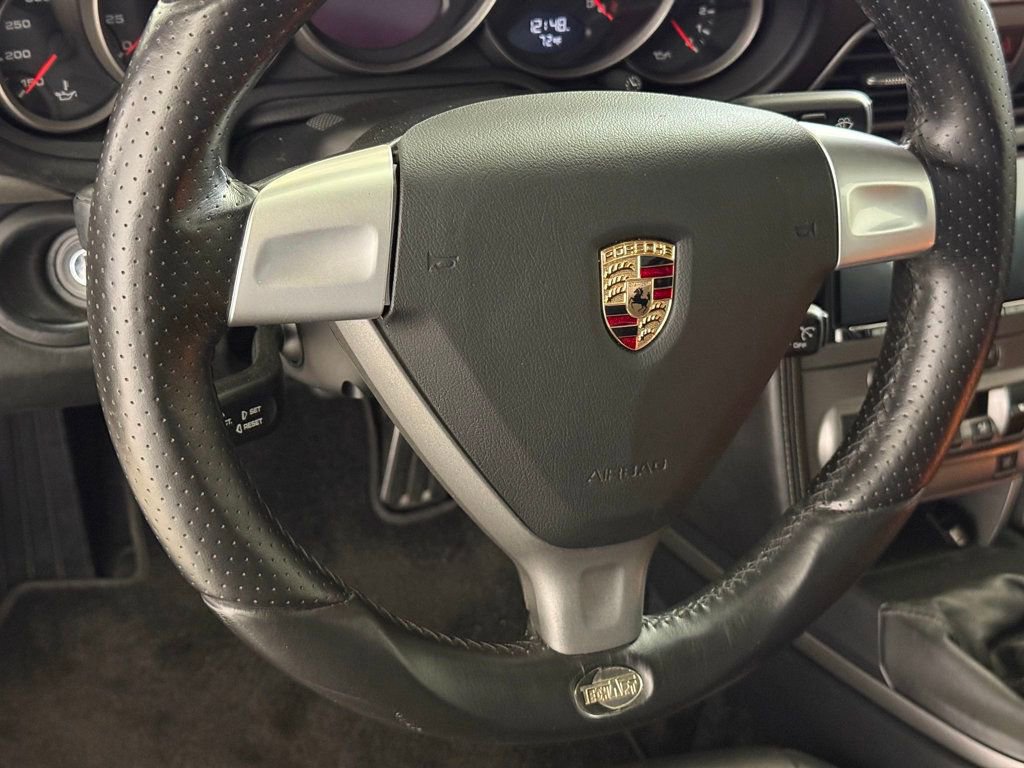 Used 2005 Porsche 911 Carrera image 43