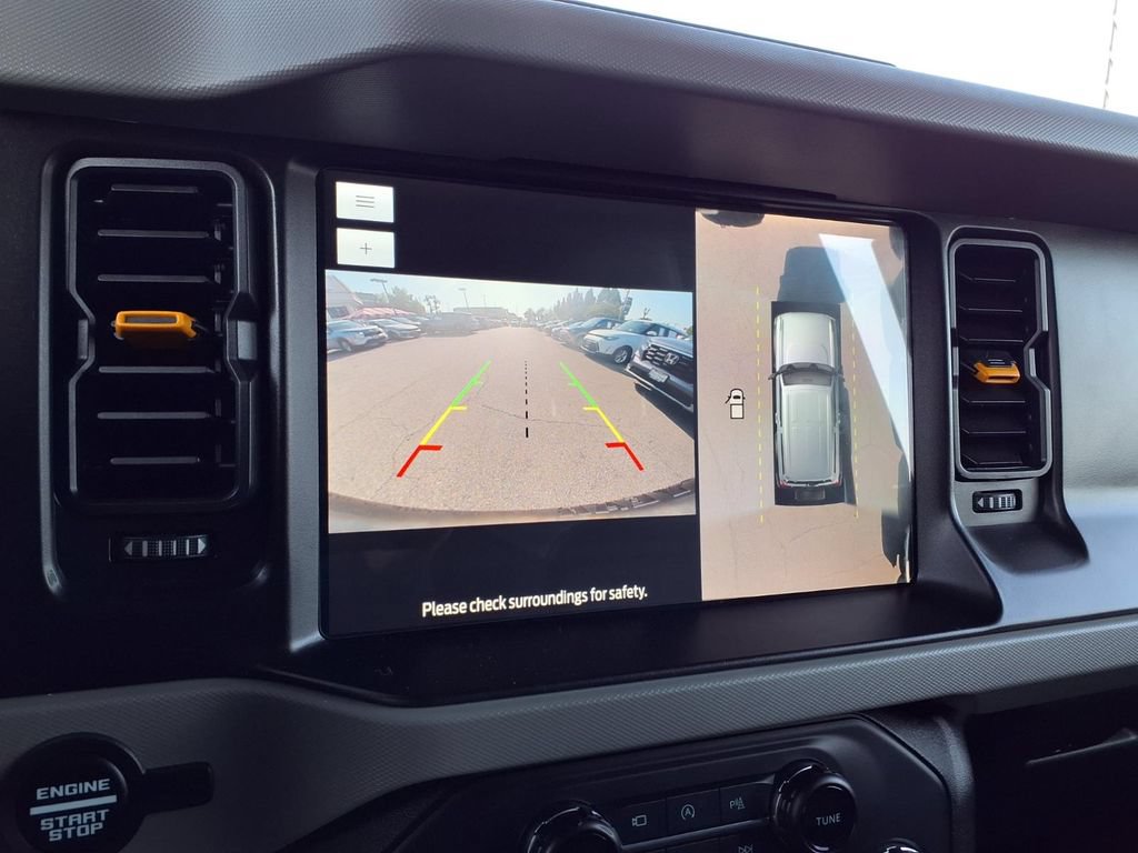 Used 2023 Ford Bronco Badlands AWD/4WD image 17