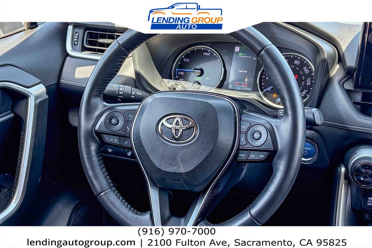 Used 2020 Toyota RAV4 XLE w/ Convenience Package AWD/4WD image 14